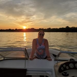 Meet your Posher, Stacy